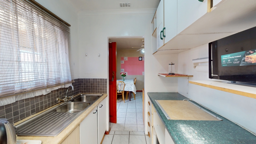 3 Bedroom Property for Sale in Rondevlei Park Western Cape